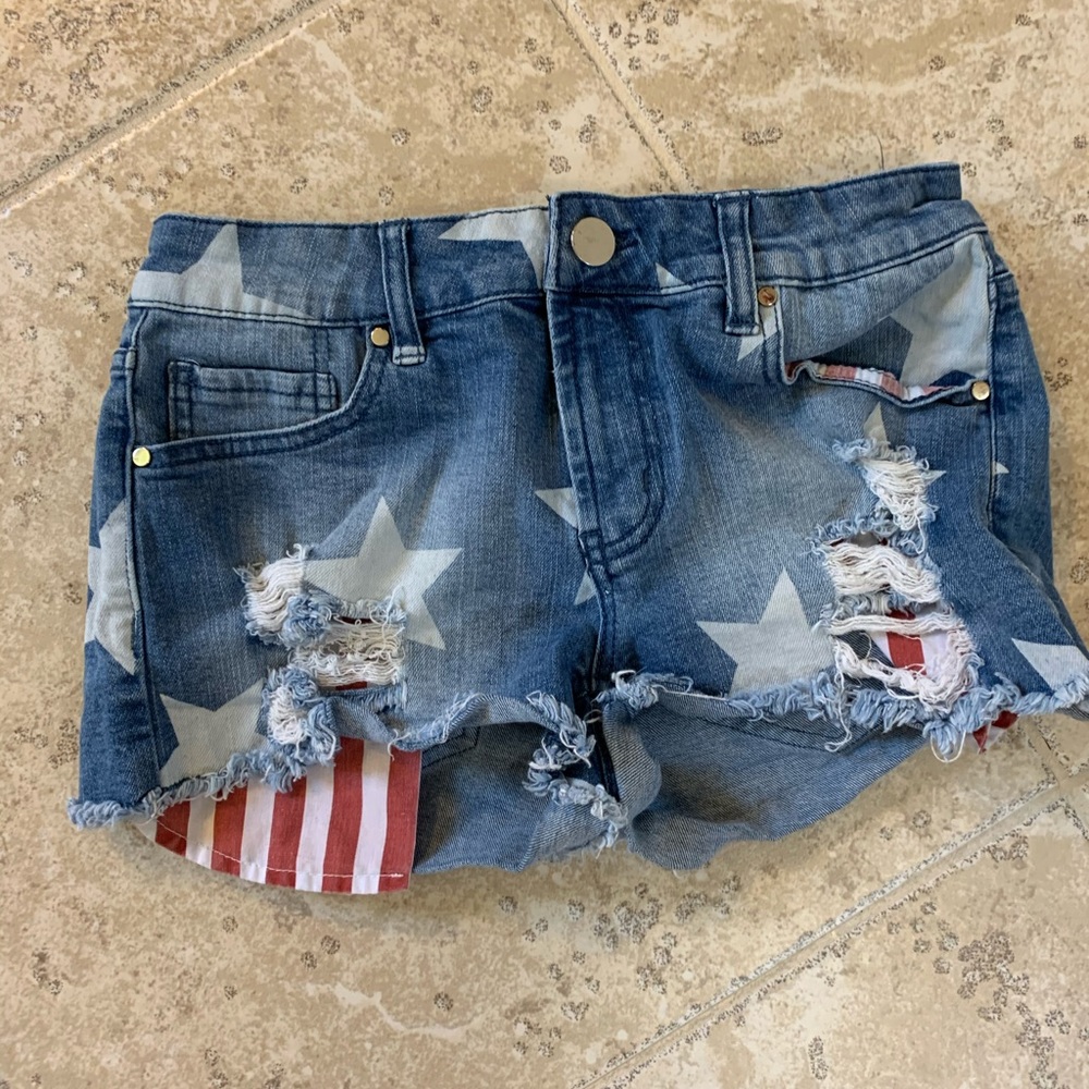 Design Lab Jean shorts from Nordstrom, with flag detail, size 25